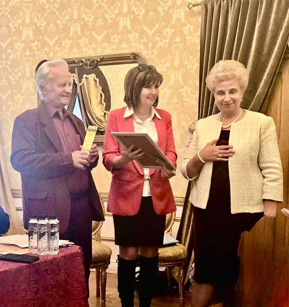 Oamenii rotary: o nouă distincție pentru Prof. Univ. Dr. Cătălina Arsenescu-Georgescu